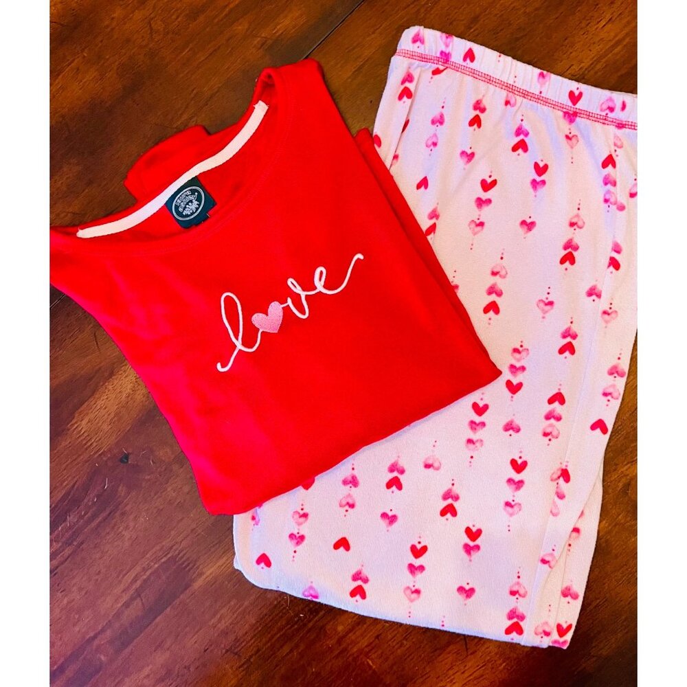 Laura Ashley Long-Sleeved *love* Valentine's Pajama Loungewear L